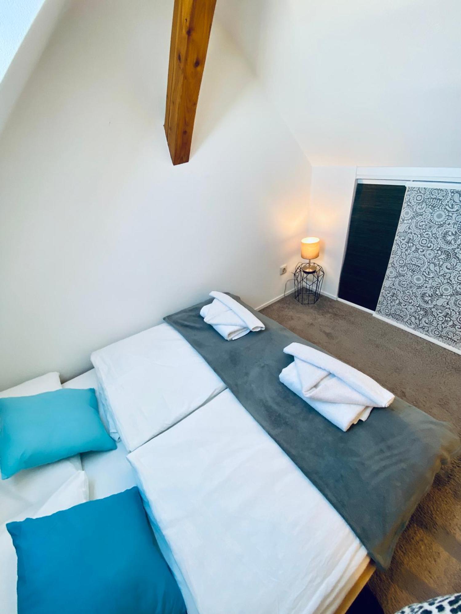 Apartment Schleusentor - Ferienwohnung Maisonette Rostock Luaran gambar