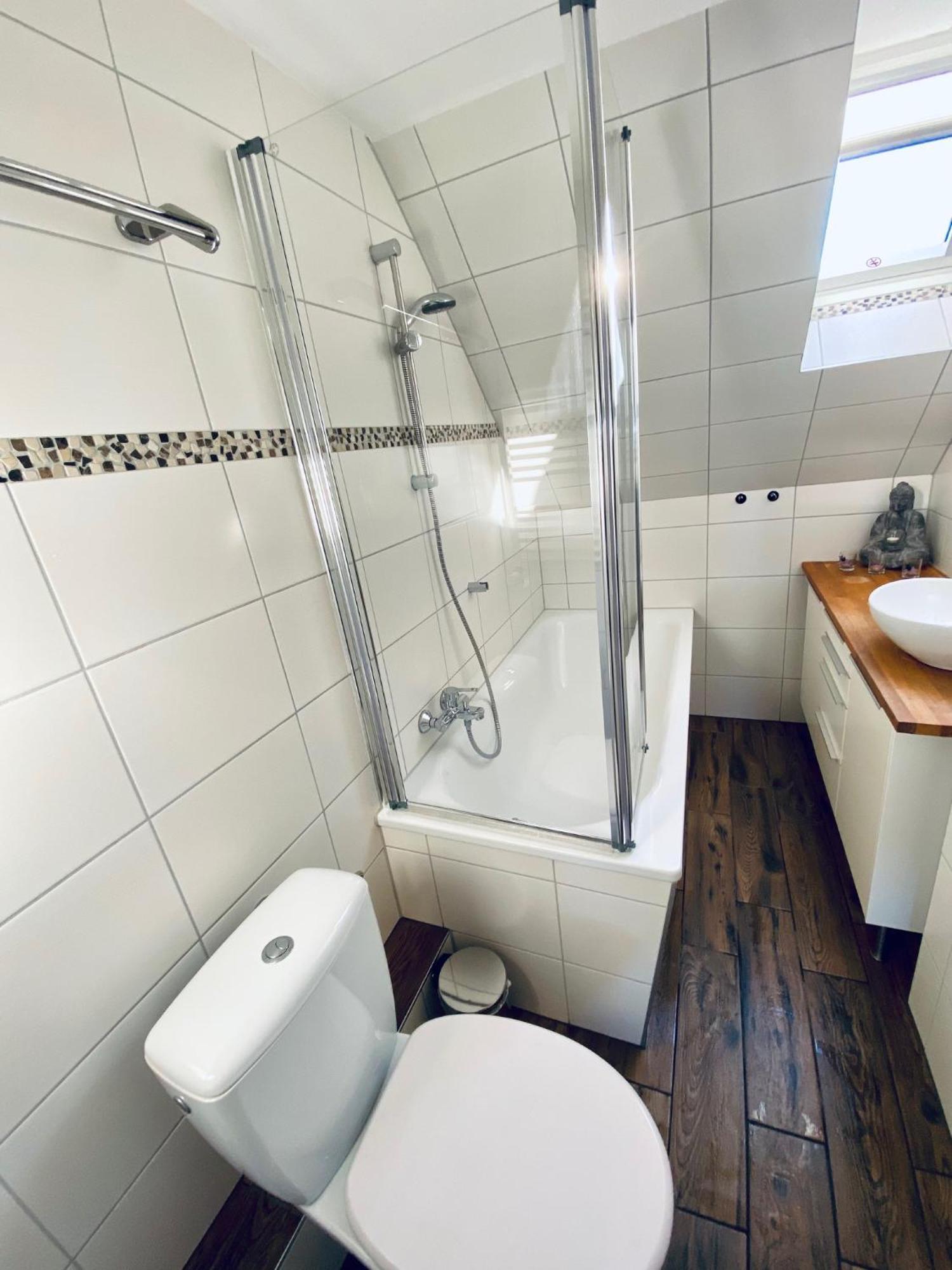 Apartment Schleusentor - Ferienwohnung Maisonette Rostock Luaran gambar